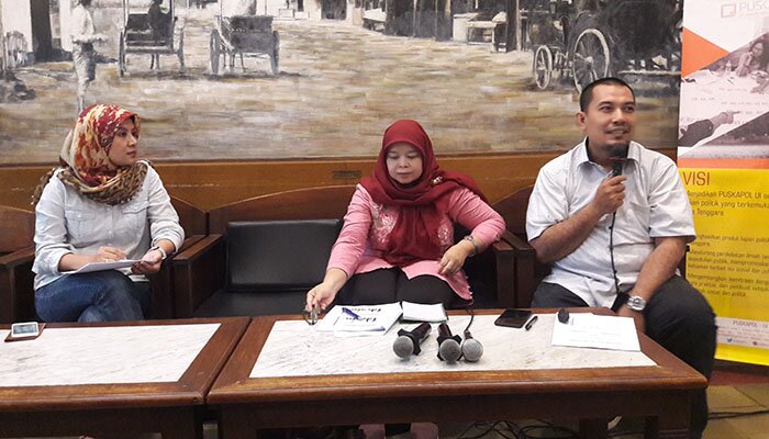 Direktur Puskapol UI, Aditya Perdana, dalam sebuah diskusi politik di kawasan Cikini, Jakarta Pusat, Minggu (26/5/2019). (ikbal)