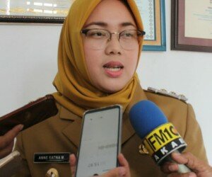 Bupati Purwakarta Anne Ratna Mustika.