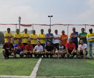 Turnamen Sepakbola Mini Murid SD, Eksibisi Wartawan vs Jaktour Allstars.