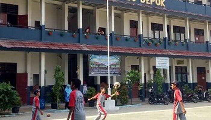 SMP Negeri 20 Depok diliburkan 3 hari.(anton)