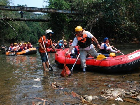 aksi bersih sampah5