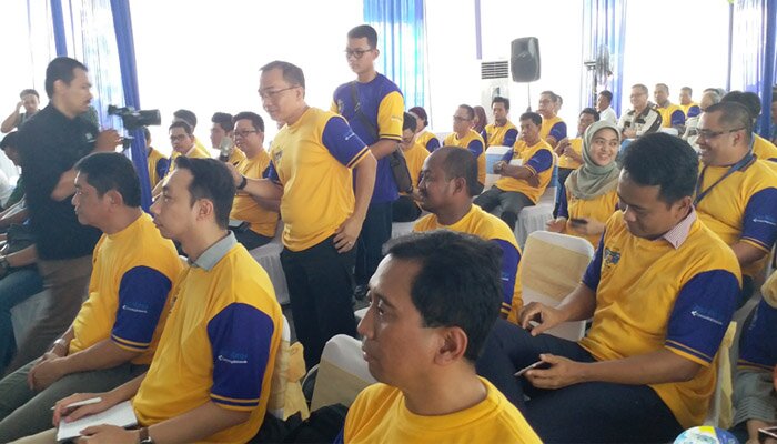 Suasana sosialisasi acara Jasa Marga Tertib Lalu-Lintas 2019, Menuju Zero ODOL, di Tempat Istirahat Jalan Tol Jakarta-Cikampek KM 39. (saban)