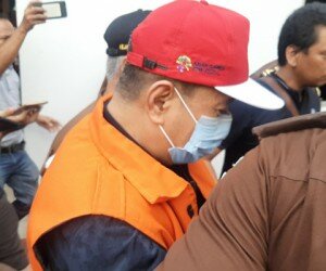 Atto Sakmiwata Sampetoding, ditangkap tim kejaksaan