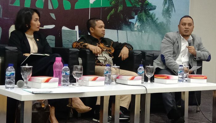 Wakil Ketua Baleg DPR RI Willy Aditya bersama anggota Baleg RI Fraksi Golkar Christina Aryani dan Fraks PKB Abdul Wahid. (rizal)