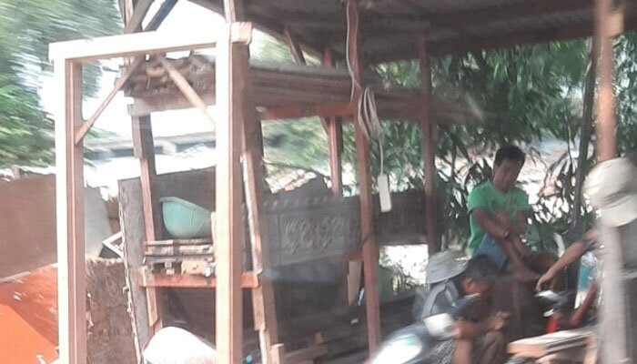 Lapak pedagang di lahan negara milik Ditjen Pajak di Jln Jalan Budi Raya, Kelurahan Kebon Jeruk, Jakbar. (Rachmi)