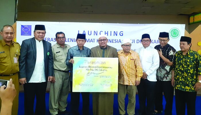 Ketua Umum MUI Provinsi DKI Jakarta KH.Munahar Muchtar luncurkan Koperasi Milenial Umat Indonesia (K-MUI) di ruang audio visual Jakarta Islamic Center (JIC) Jakarta. (johara)