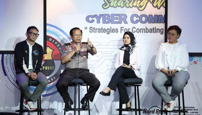 Sharing With Cyber Community: Strategi For Combating Fake News' digelar di Hard Rock Cafe, SCBD, Jakarta Selatan, (ist)