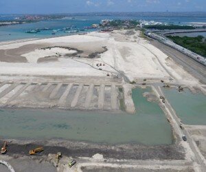 Pengembangan pelabuhan Benoa.