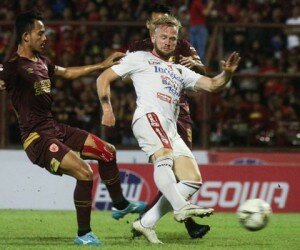 Pertandingan PSM Makassar vs Bali United. (twitter bali united fc)