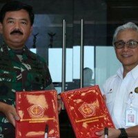 Penandatanganan Nota Kesepahaman antara SKK Migas dan TNI dilakukan oleh perwakilan SKK Migas bersama Panglima TNI Marsekal TNI Dr. (H.C.) Hadi Tjahjanto, S.I.P.(ist)