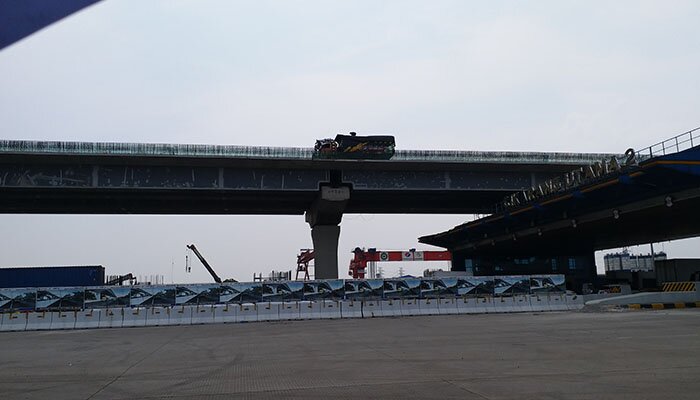 Pembangunan Tol Layang Jakarta-Cikapek terus di kebut. (saban)