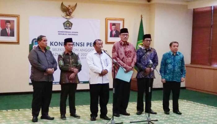 Tim seleksi calon anggota Baznas saat memberikan keterangan Kantor Kementeriansaa Agama, Jakarta, Selasa (3/12/2019).(johara)