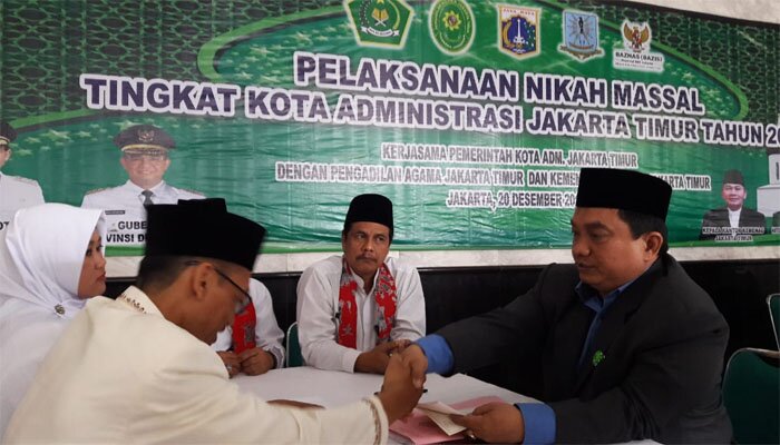 nikah massa yang digelar Pemkot Jakarta Timur. (Ifand)