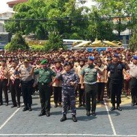 Pramuka yang berasal dari sekolah di Kota dan kabupaten Cirebon, mengikuti perkemahan Bhakti Saka Bahari, pelatihan bela negara dan kedispilnan yang diselenggarakan oleh Lanal Cirebon. (ist)